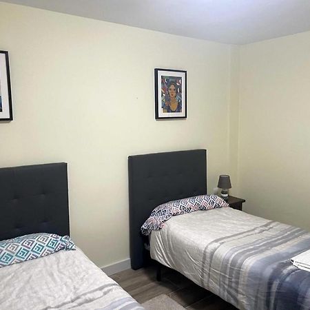Apartamento Turistico Avila Vut Екстер'єр фото