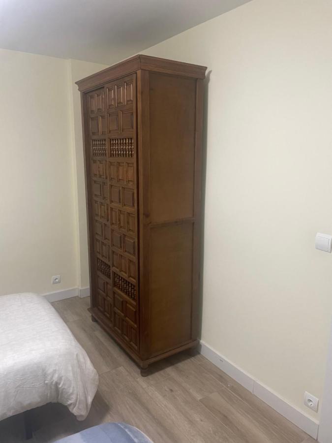 Apartamento Turistico Avila Vut Екстер'єр фото